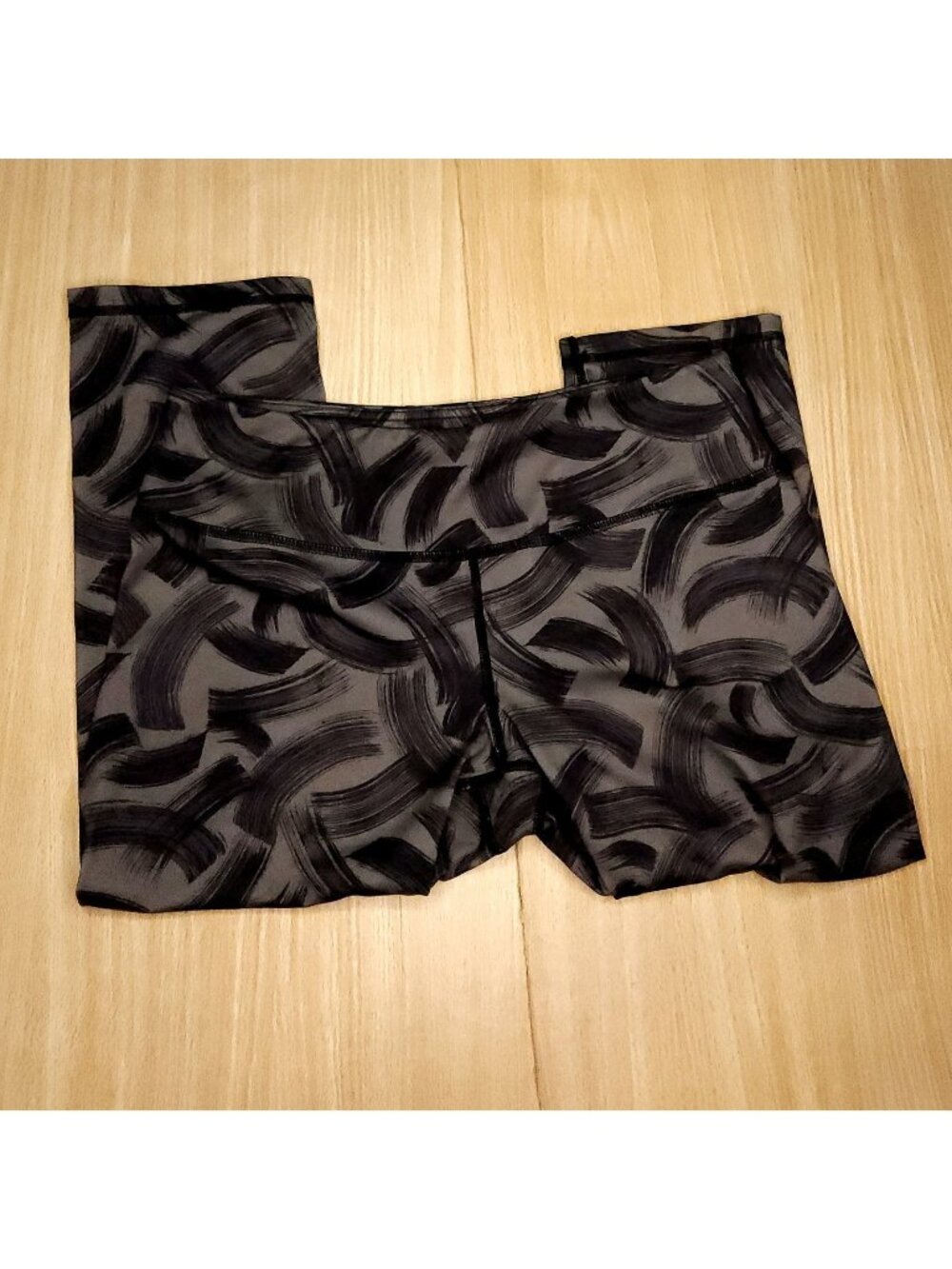 Head Womens Black Green Geometric Capri Athletic Leggings Medium